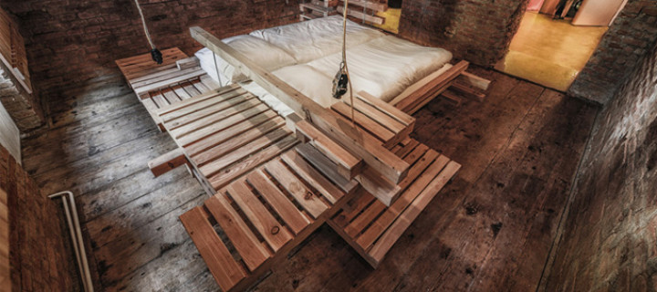 Cama de madera para habitación en Viena